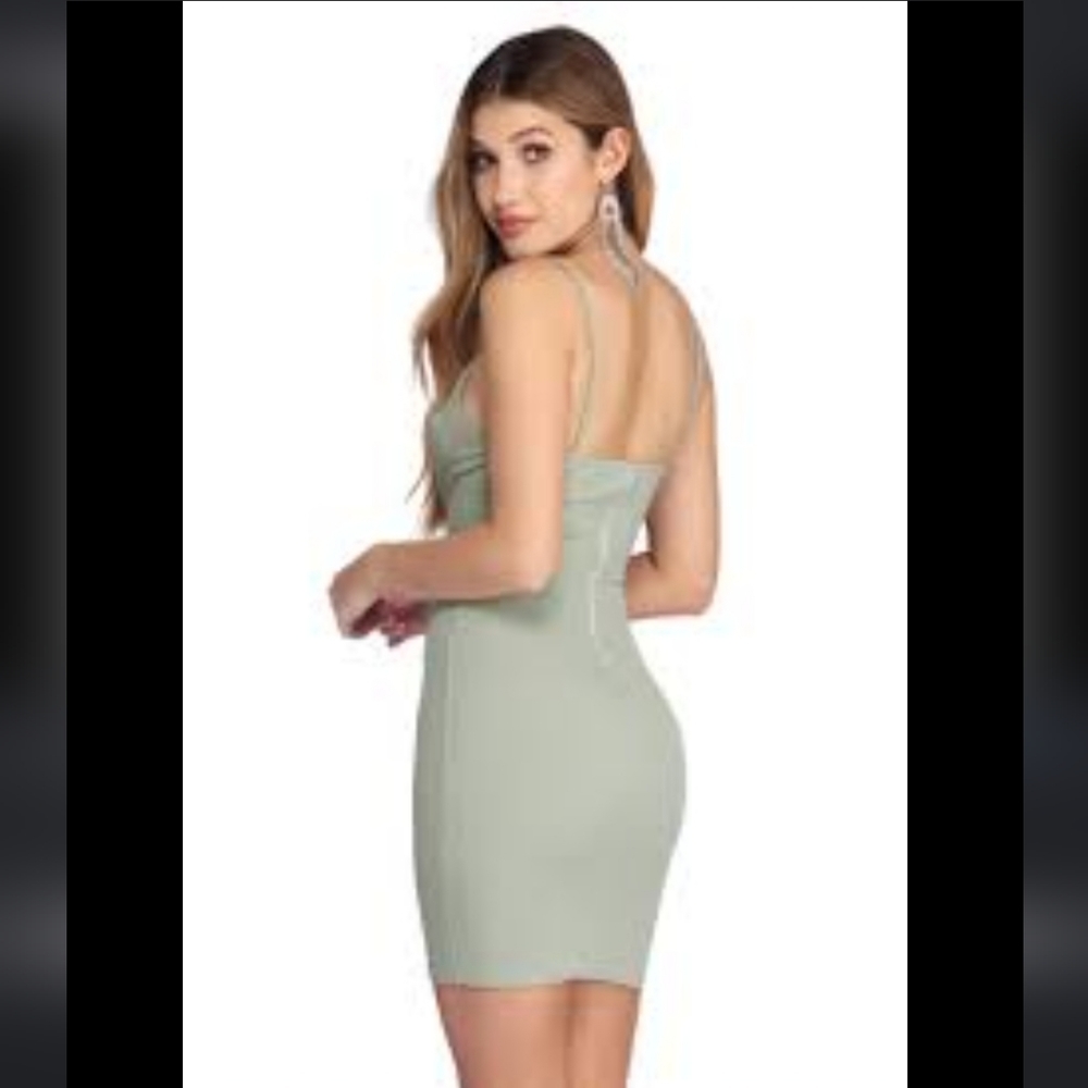 Windsor sleeveless bodycon dress